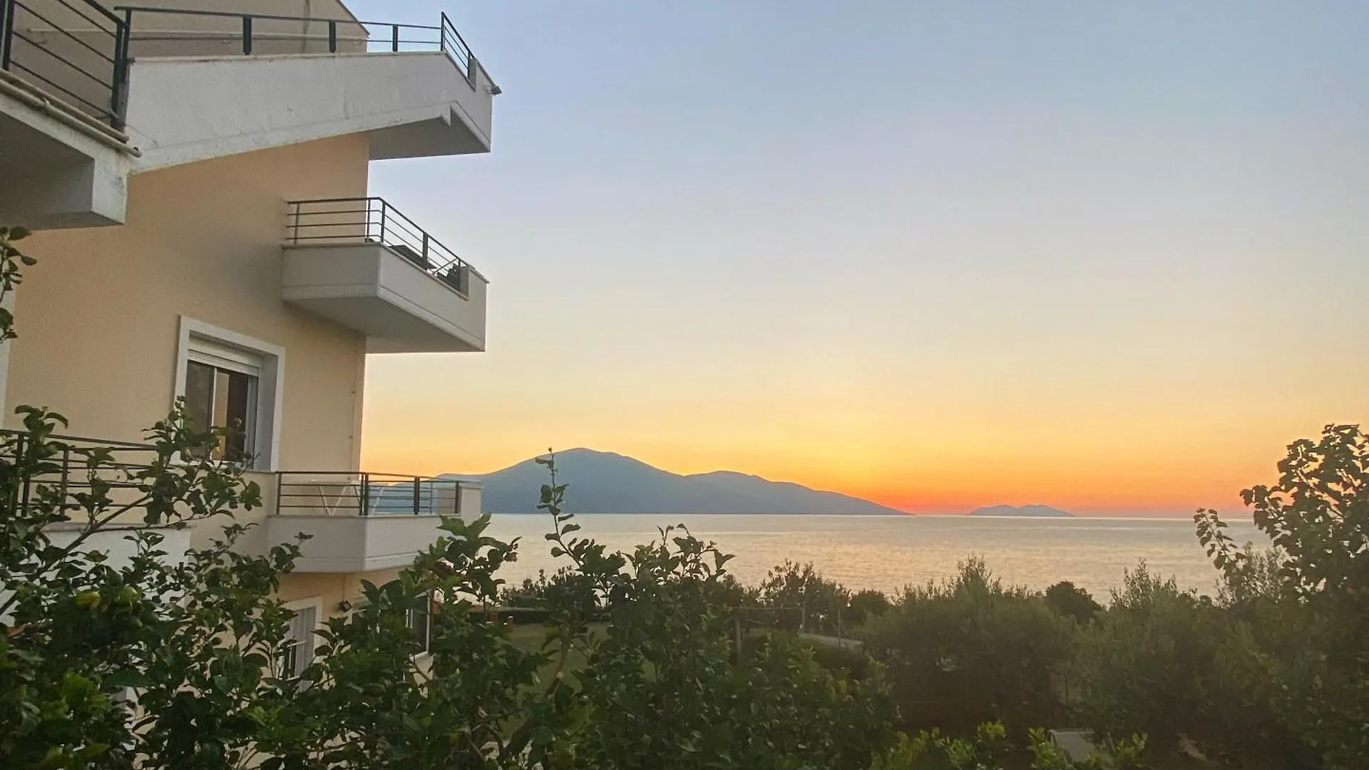 Sunset Guesthouse Vlore Albania
